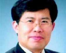 朴 당선인에게 "세마리의 토끼를 잡기보다..."