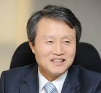 [신년사]권도엽 국토장관 "주택시장 정상화시켜야"