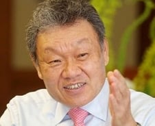 [신년사]어윤대 KB회장 "내실강화와 고객신뢰 제고"