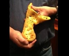 호주서 거대 금덩어리 발견···가격은 얼마?