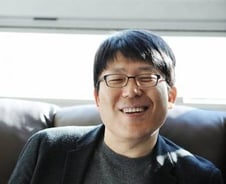 '시골의사' 박경철 "한국인, 행복하려면…"