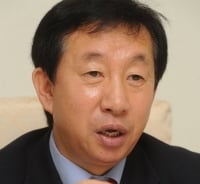 김성태 "朴 특별사면 반대, 상당히 강한 입장"