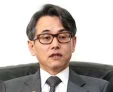 "경제민주화보다 '파이' 키워 혁신할 때"