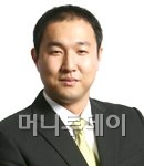 [기자수첩]'김황식 친구 정홍원'