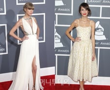'그래미 어워드 2013' 톱스타들의 드레스 패션