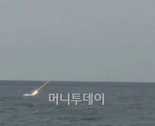 "北 지휘부 창문까지 타격" 軍, 미사일 영상공개