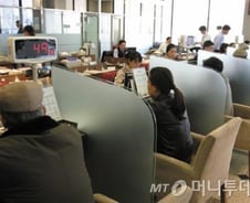 [단독]'비과세' 재형저축 금리 확정, 얼마?