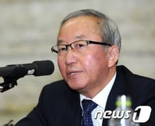 현오석, 억대 "아파트 편법 증여" 의혹