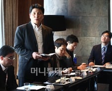 KT, MWC서 중소협력사 해외진출 돕는다