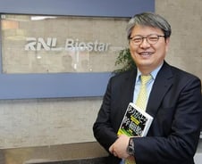 "줄기세포는 난치병치료 희망..좀더 자유로운데 간 것일뿐"