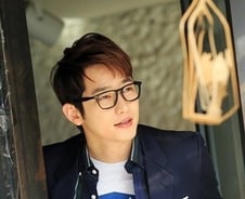 [단독]'성폭행혐의' 박시후, 내일 경찰 출두