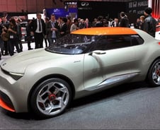 [2013제네바모터쇼]도심형 하이브리드 콘셉트카 '프로보'