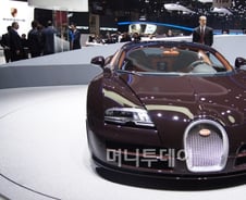 [2013제네바모터쇼]'1200마력 괴물' 부가티 베이론 비테세