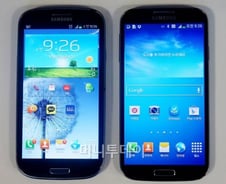 갤S4, 동영상보다 딴데보니 화면이... '깜짝' 