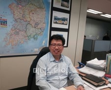 "못 나가요" 빚더미 50대 女간병사 호소에…