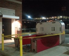 무식한 美 강도, 굴삭기로 현금인출기 통째로 뜯어가 