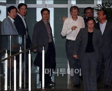 [단독][사진]화기애애한 빌 게이츠와 삼성전자 경영진