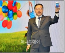 [현장클릭]신종균 없는 갤스4 행사…'빈 자리 크네'