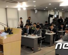 北 회담제의 거부할 듯.. "개성공단 유지 입장 변함없어"