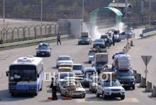 개성공단 전원 귀환… 北에 1300만弗 지급