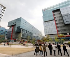 잠들지 않는 판교밸리...꿈틀대는 '창조경제' 현장