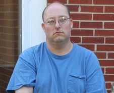 아동 납치, 식인 모의한 영국男 지하실에 비밀감옥까지 