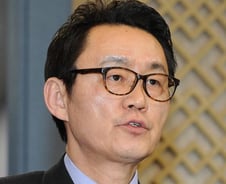 "윤창중 경질"… 朴대통령, 인사실패 논란 재연