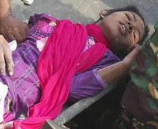 방글라데시, 17일간 갇혀 있던 생존자 발견