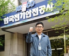 '산전수전 10년'서른에 공기업 고졸합격, 비결은…