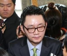 윤창중 '자살설'에 경찰 김포집 갔더니…