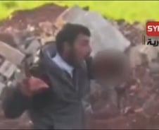 시리아 반군, 정부군 심장 물어뜯는 영상 '파문' 