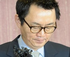 "조사받고 오겠다" 메모 지우고...윤창중 美갈까?