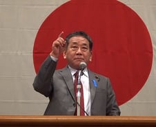 日 의원 "한국인 매춘부 우글우글"  또 망언