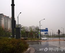 토지거래허가 풀려도 '냉랭', 기획부동산만…