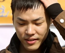 [단독]검찰 "휘성, 프로포폴 피의자 아니다"