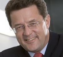 '전략 대가'의 돌직구 "한국 기업들 부족한 것은..."