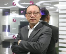 LGU+ "모바일 쇼핑족 잡는다"