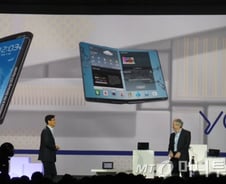 [단독]삼성, 8월 '휘는 디스플레이' 탑재한 '갤노트3' 선보인다