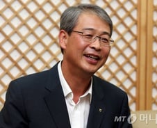 취임 한달만에 농협 '사로잡은' 회장님