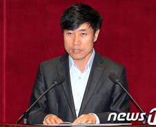 새누리당 하태경 "국정원이 자살, 자폭했다"