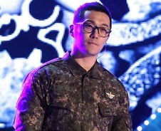 [단독]'영창行' KCM, 제대일 8월4일 연기