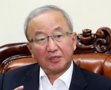 [문답]현 부총리 "세제개편, 소득재분배 기능 강화"