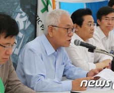 김한길 "박근혜정부 민생역행 뒷걸음"