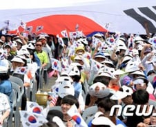 [단독] "청와대-안행부, 자유총연맹 후보 사퇴 종용" 