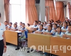 [르포]중국 아이들에게 꿈을 심는다
