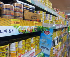 요즘 뜨는 '연어 통조림', 방사능 오염 안 됐나?