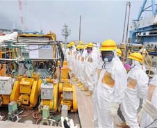 日 방사능오염수 일 300톤씩 바다로