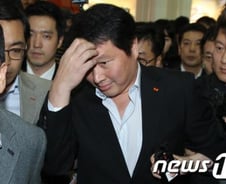 [단독] SK 최태원 회장, 오전 변론재개 신청(1보)