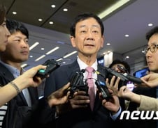 진영 복지부 장관 결국 사퇴 "책임 통감"