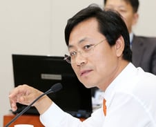 오영식 "기업인 증인채택, '슈퍼甲 횡포' 관련 인물들" 